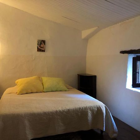 Belle De Nuit Bed & Breakfast Oppede Exterior photo